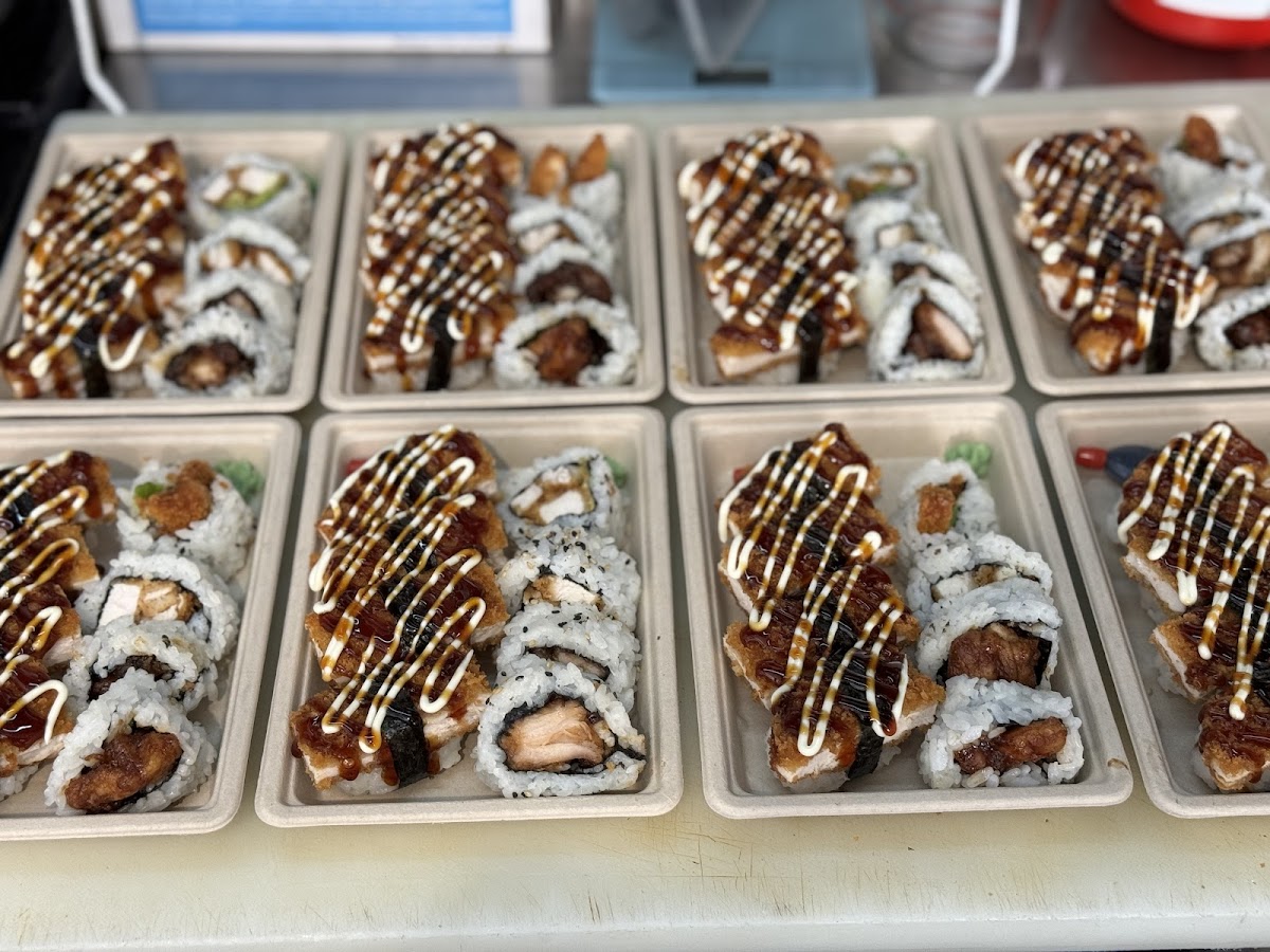 GOTO SUSHI Photo 6