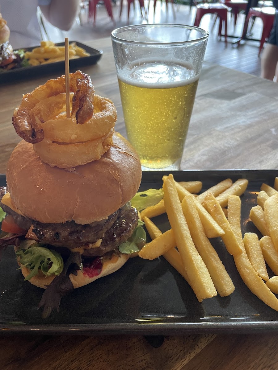 Maggie Mays' Kitchen and Bar Photo 9