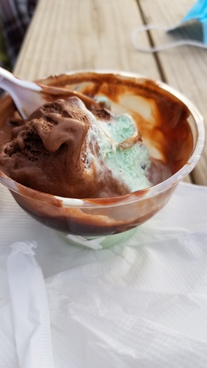 Bill Mack's Ice Cream Photo 7
