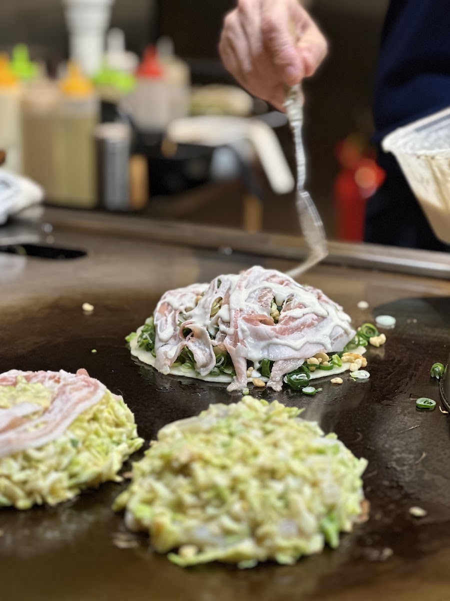 BENKEI Okonomiyaki Teppanyaki 御好燒鐵板燒 弁慶 Photo 6