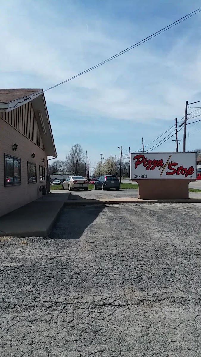 Pizza Stop Photo 4