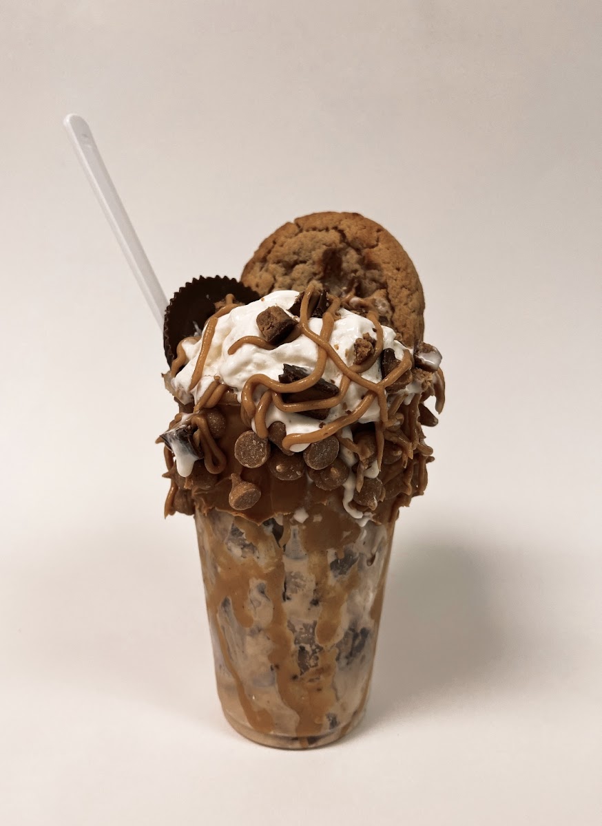 2 Scoops & Holy Grounds Photo 10