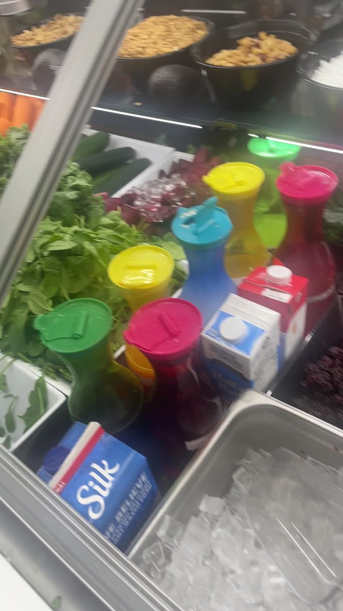 Tasty Picks Cafeteria Photo 2