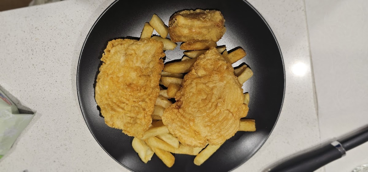 Bill's Fish and Chips Photo 5