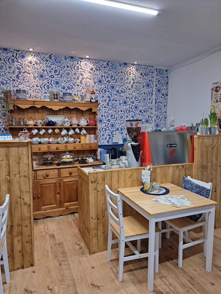 Janies Tearoom Photo 3