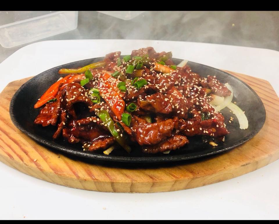 Ming Village Chinese Restaurant Photo 3