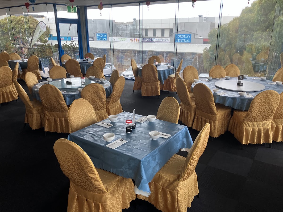 Ming Village Chinese Restaurant Photo 4