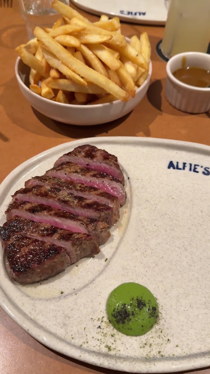 Alfie's Photo 2