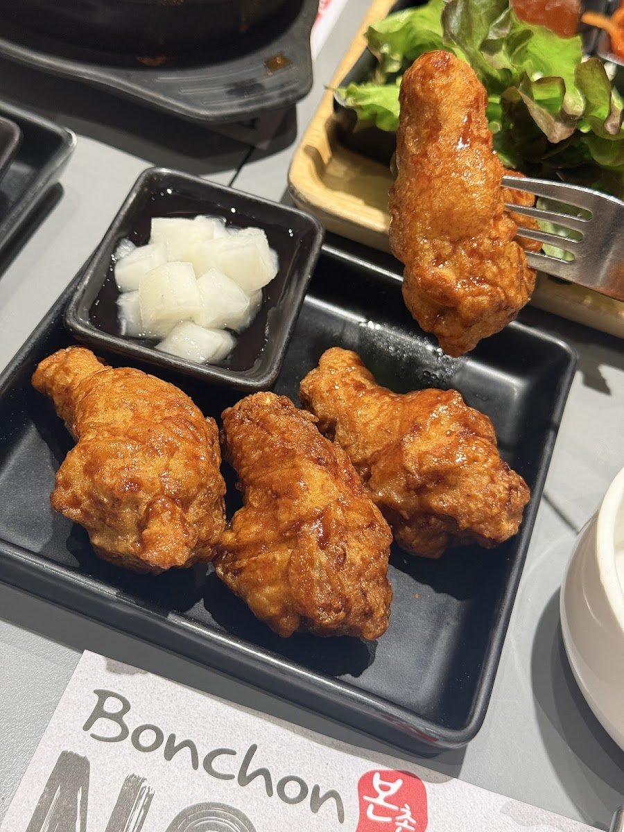 Bonchon Terminal 21 Photo 3