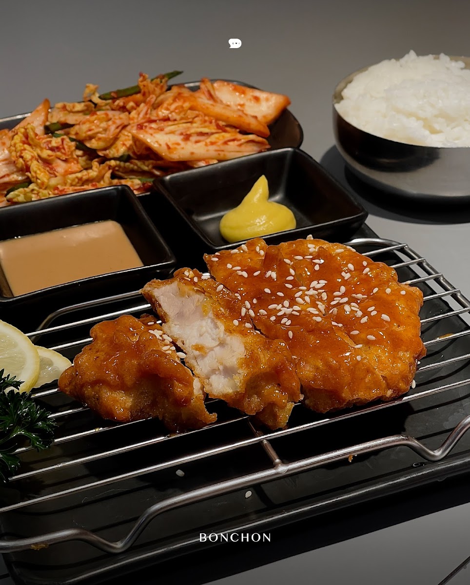 Bonchon Terminal 21 Photo 4