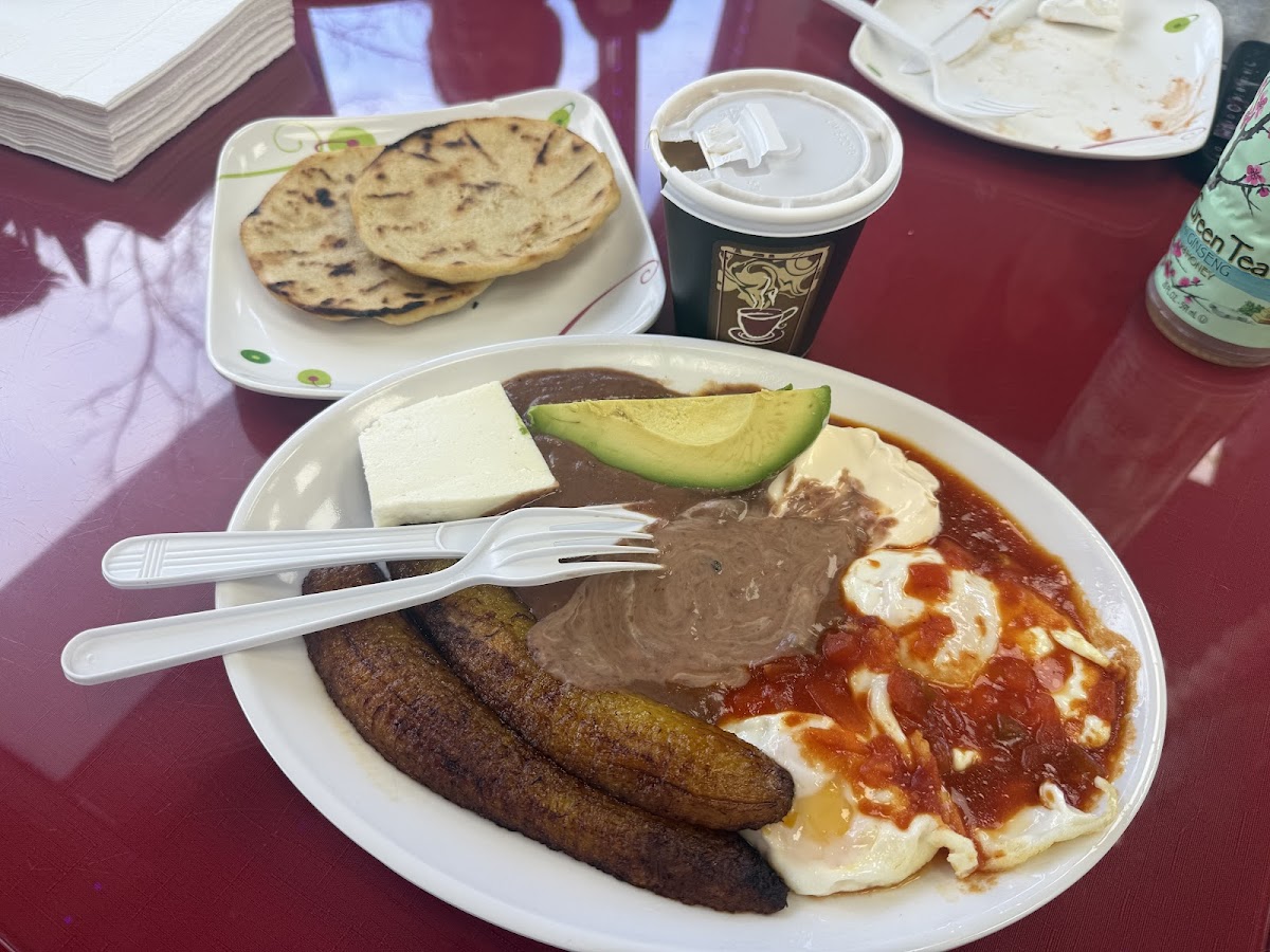 EBEN-EZER RESTAURANT Photo 4