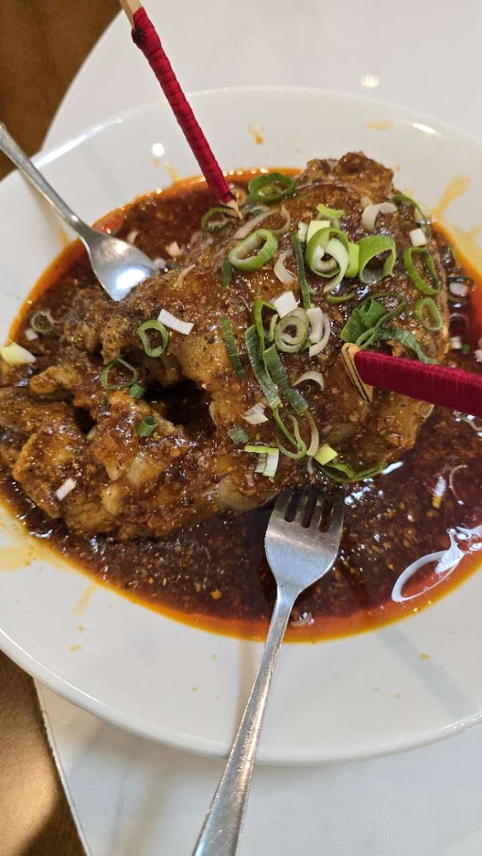 SPICE UP RESTAURANT 渝悦·木桶鱼 Photo 6