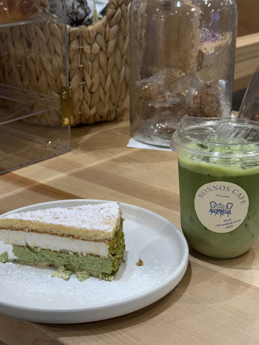 Nonnos Cafe Photo 5