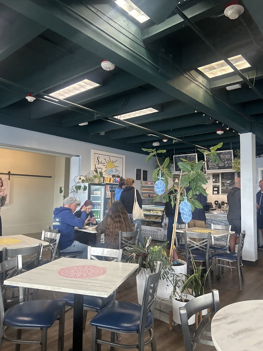 Silver Lining Cafe Photo 3