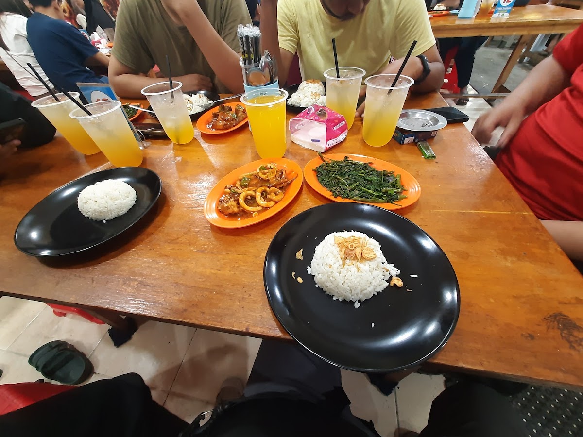 Retro Kuliner Kopi Karaoke Photo 5