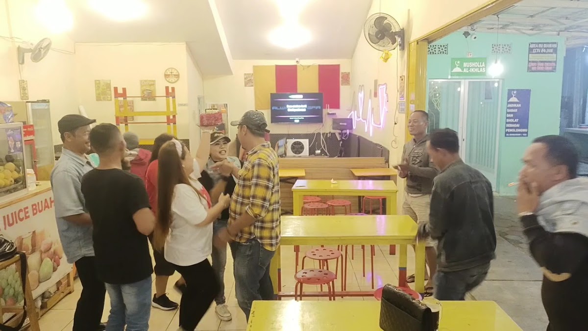 Retro Kuliner Kopi Karaoke Photo 7