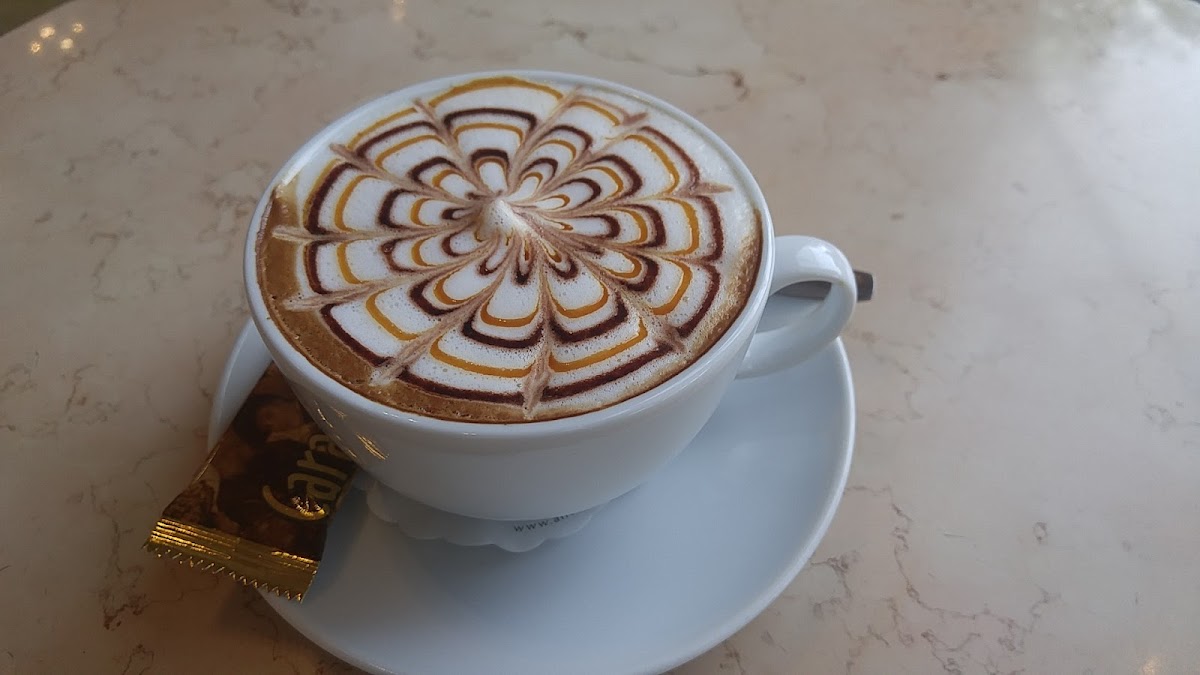 Cafe Madlen Photo 8