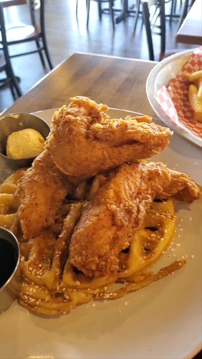 Flavorshack Hot Chicken & Ribs Photo 2