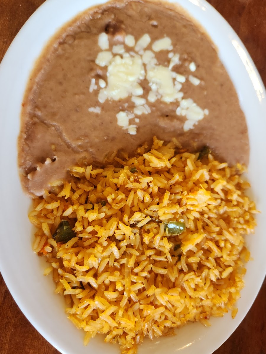 Andrades Los Reyes Mexican Restaurant & Bakery Photo 6
