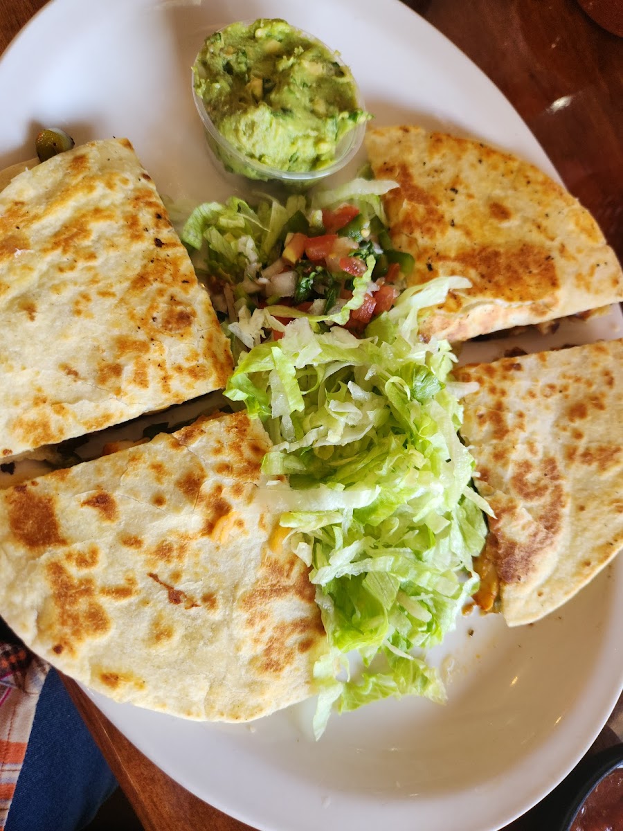 Andrades Los Reyes Mexican Restaurant & Bakery Photo 7
