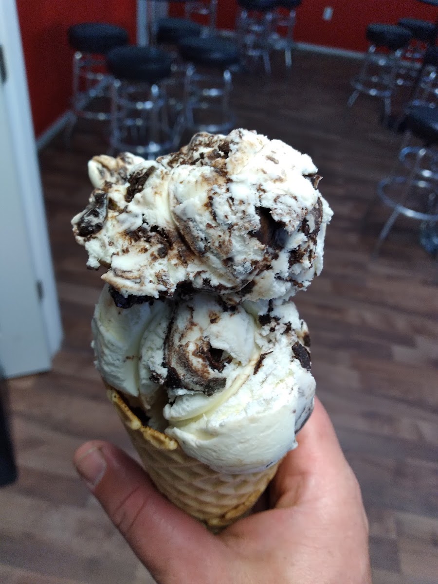 Mel’s Downtown Creamery Photo 10