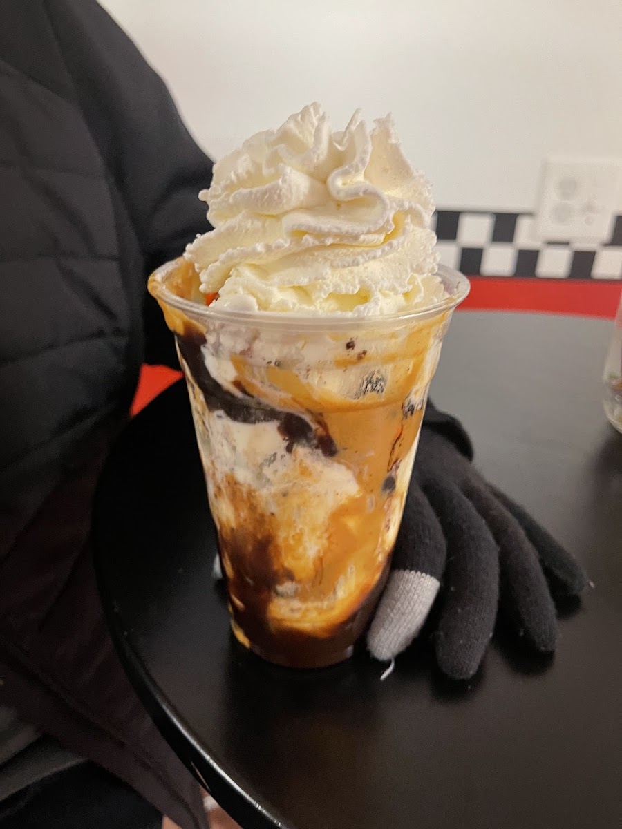 Mel’s Downtown Creamery Photo 9