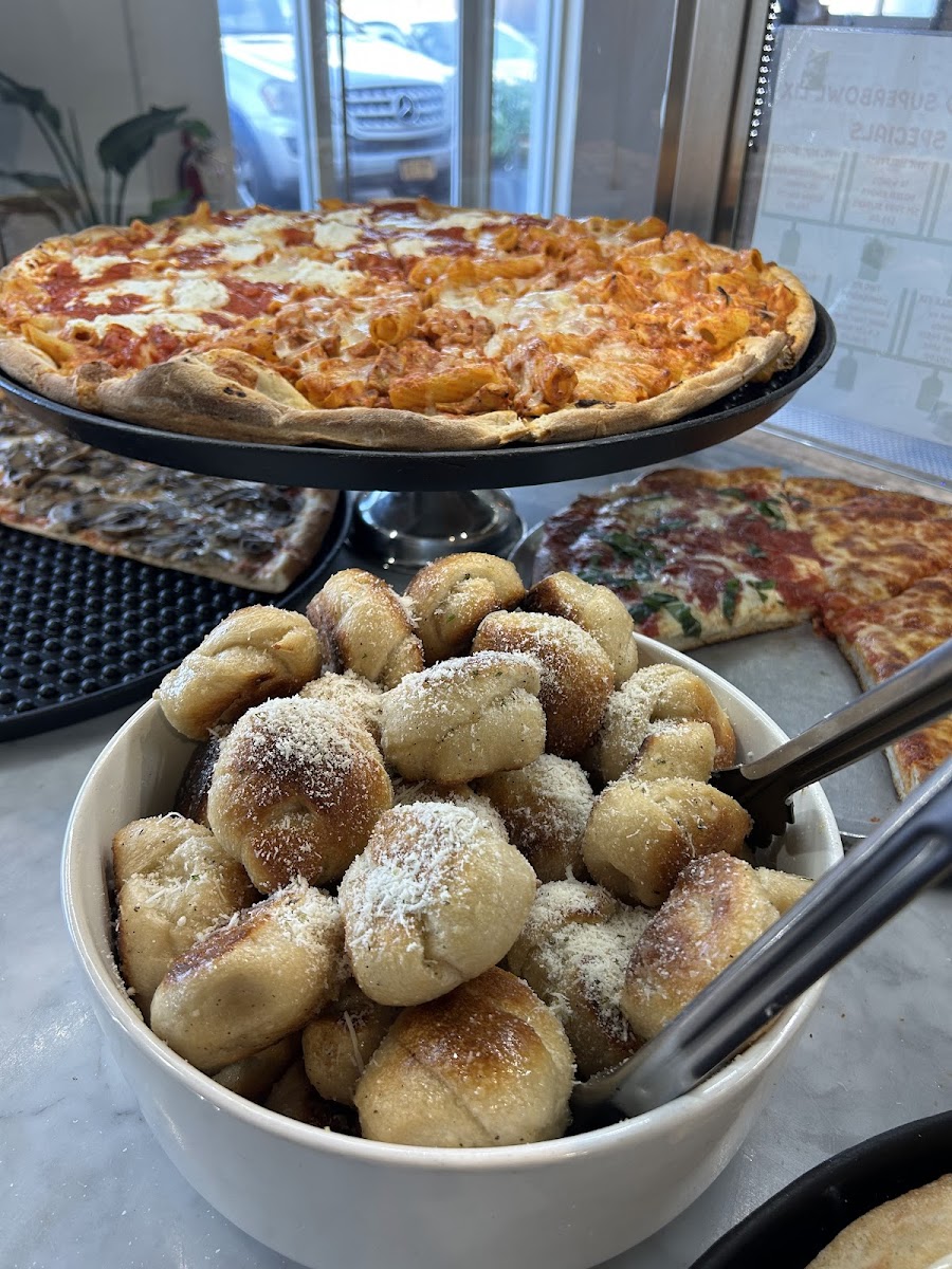 Bellagio Pizzeria Photo 9