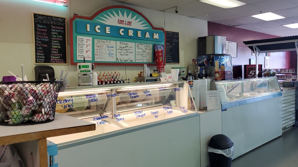 Scoops
