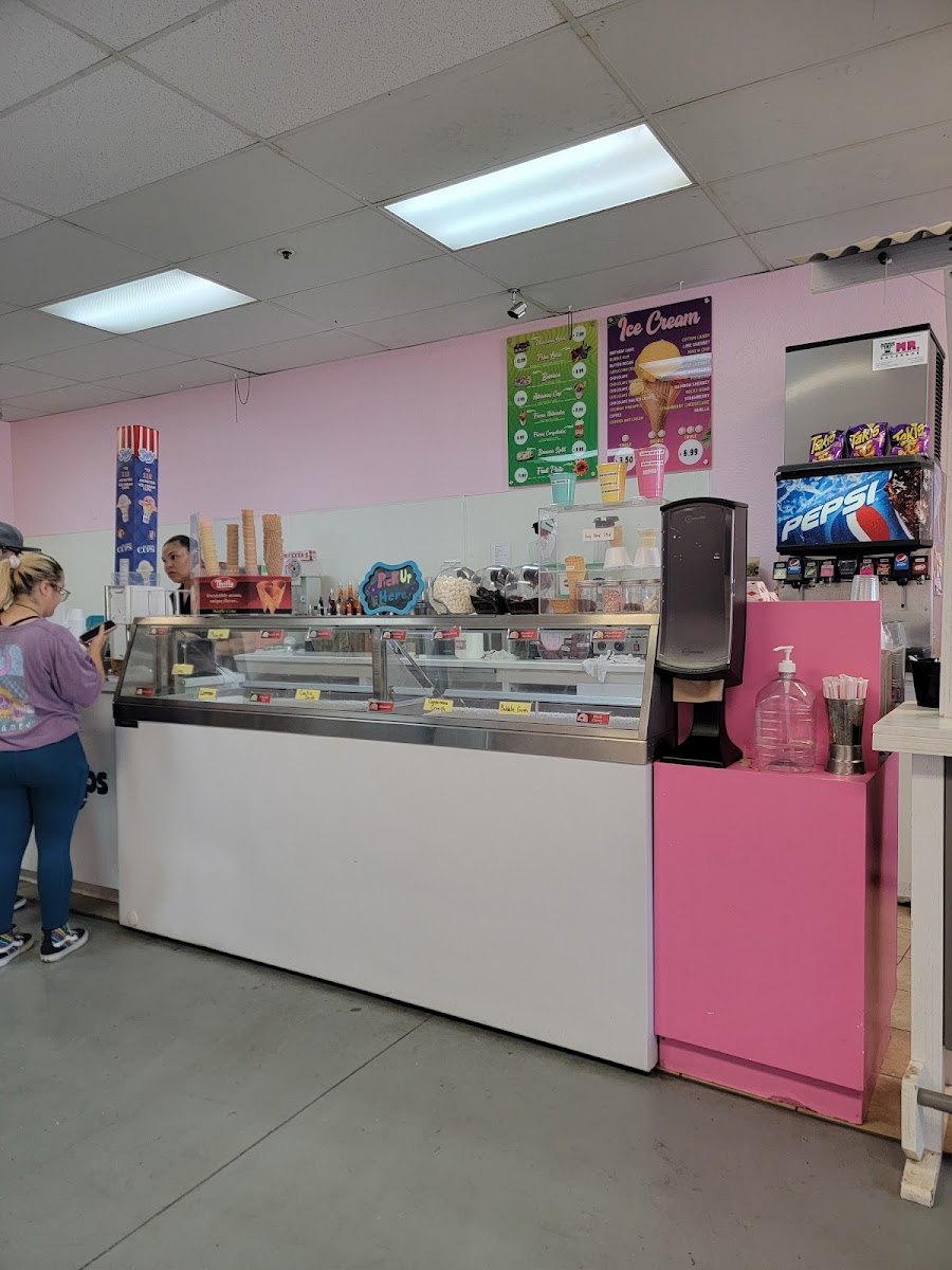 Scoops Photo 4