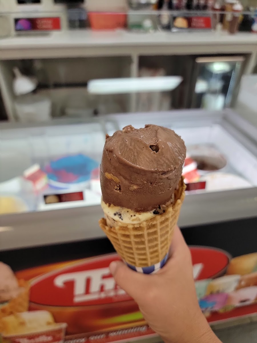 Scoops Photo 8