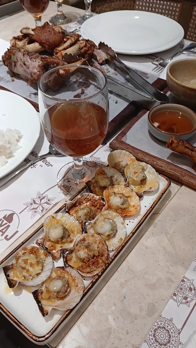 Kuya J Restaurant SM City Batangas Photo 2
