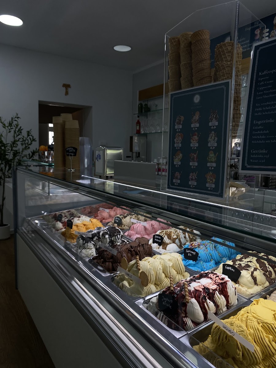 Gelateria Luna Chiara Photo 10