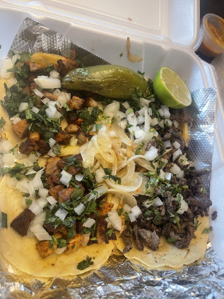 Leo's Taco Spot Photo 8