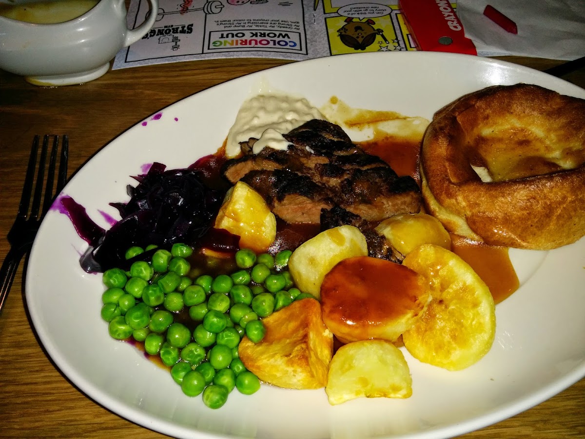 The Ladybridge Beefeater Photo 7