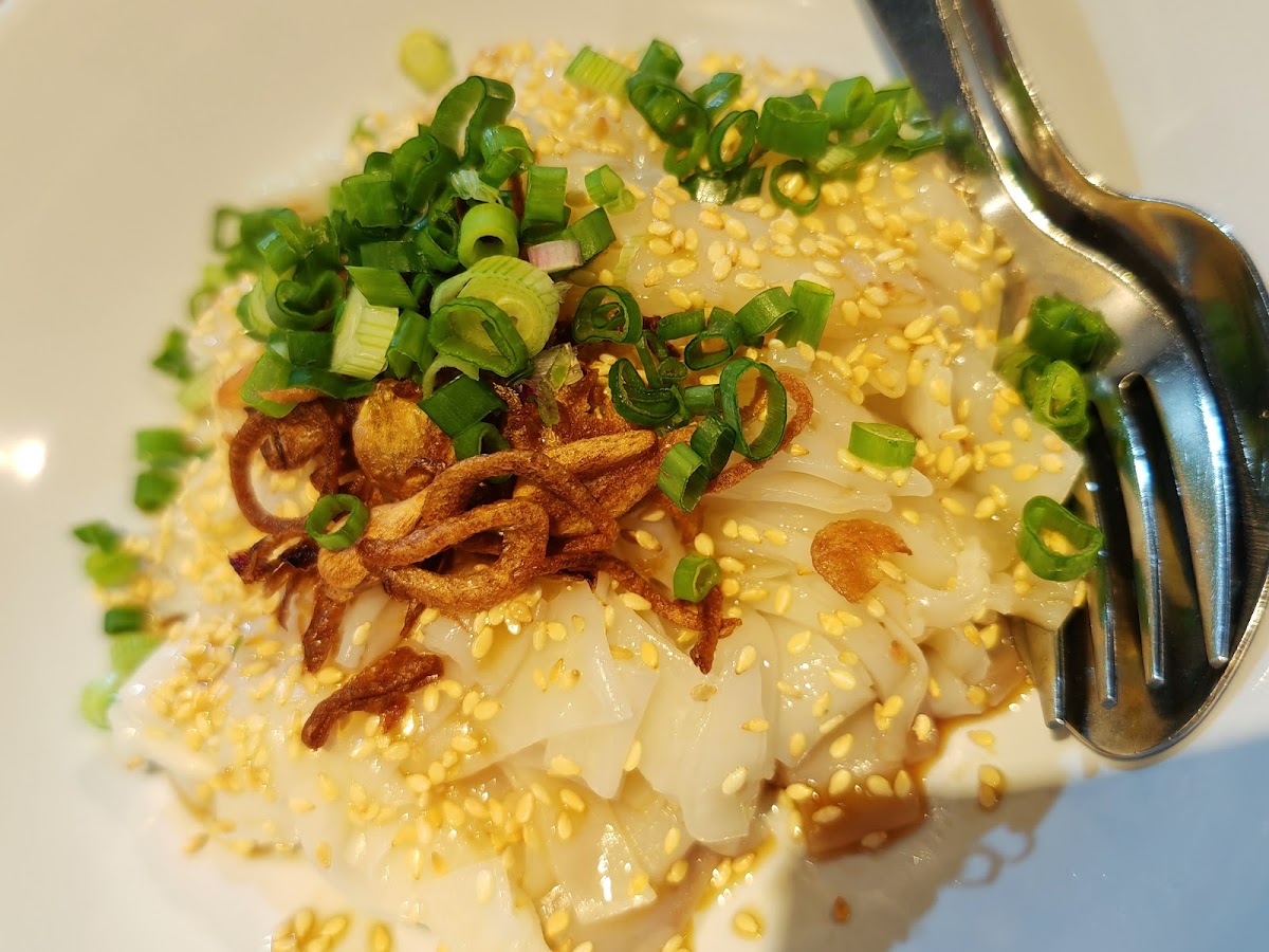 La Gourmet Noodle House Photo 8