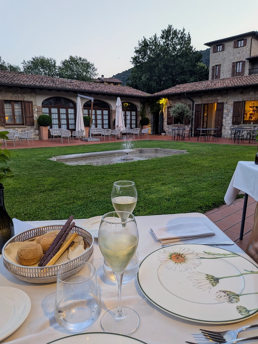 VINAE Franciacorta Restaurant Photo 3