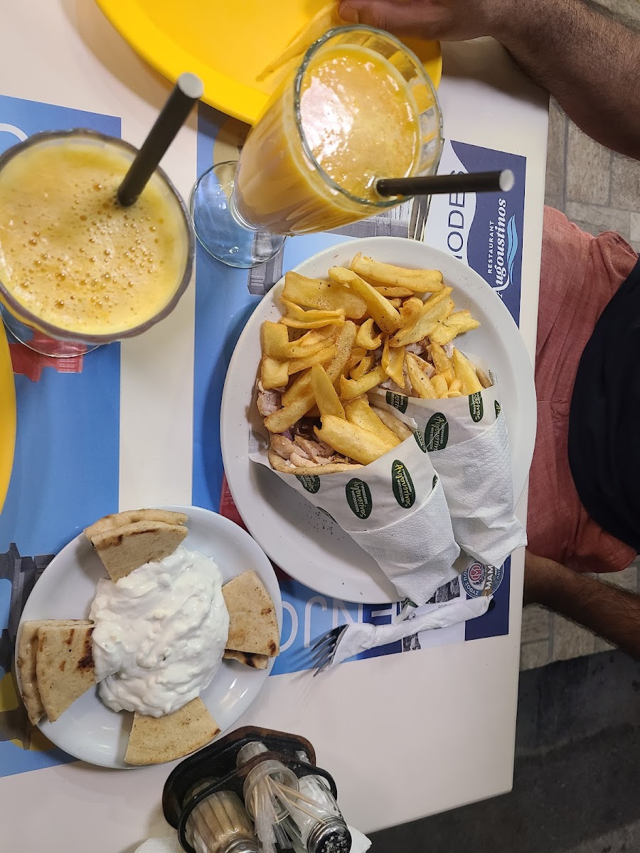 Avgoustinos Gyros Photo 7
