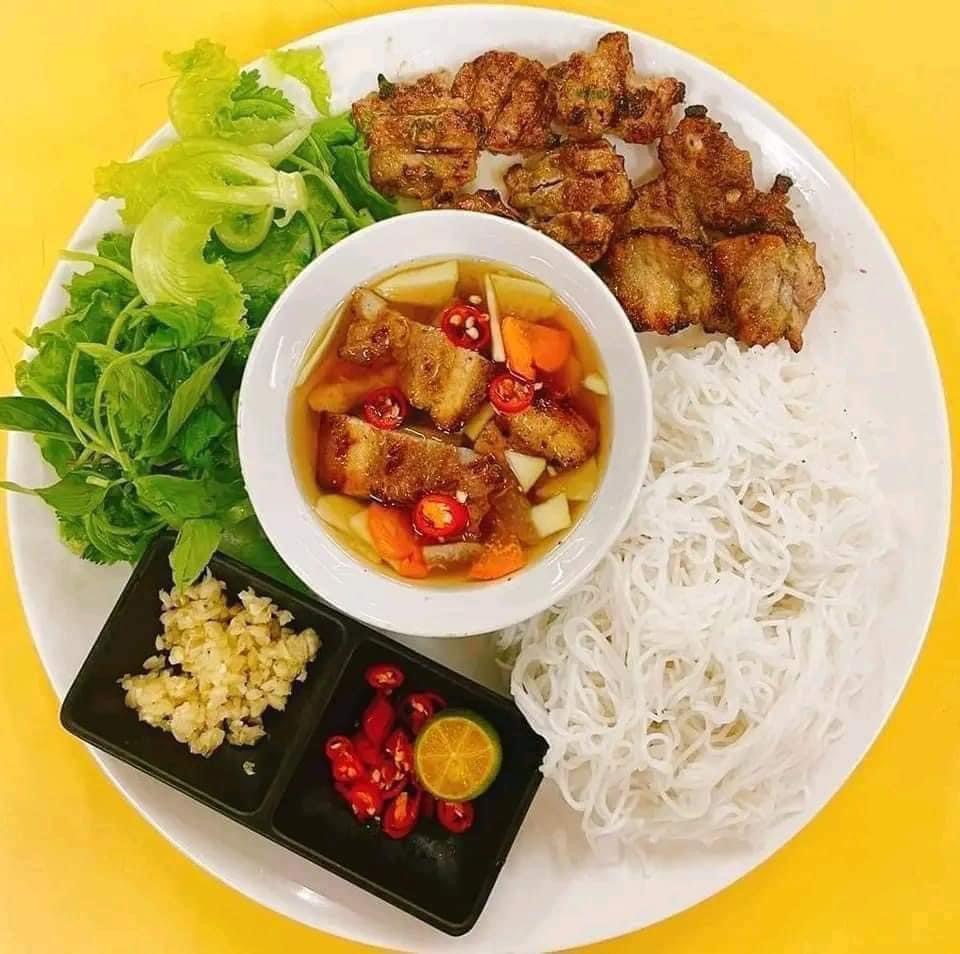 Món Việt ( Sai Gon Spring Rolls ) Photo 3