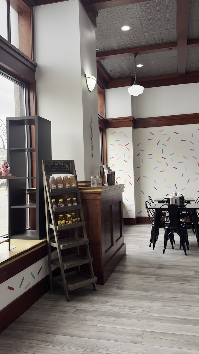 The Olde Creamery - Mason City Photo 2