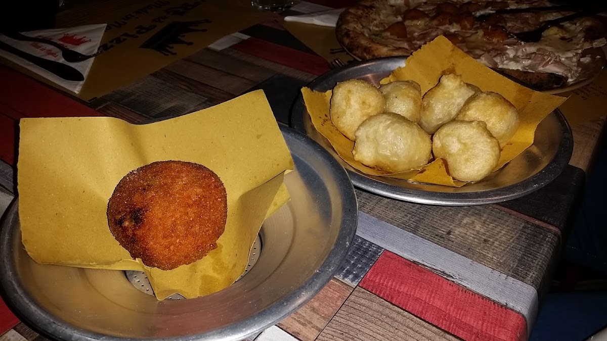 Pizzeria Ò RE rà Pizza POZZUOLI ,Monteruscello Photo 6