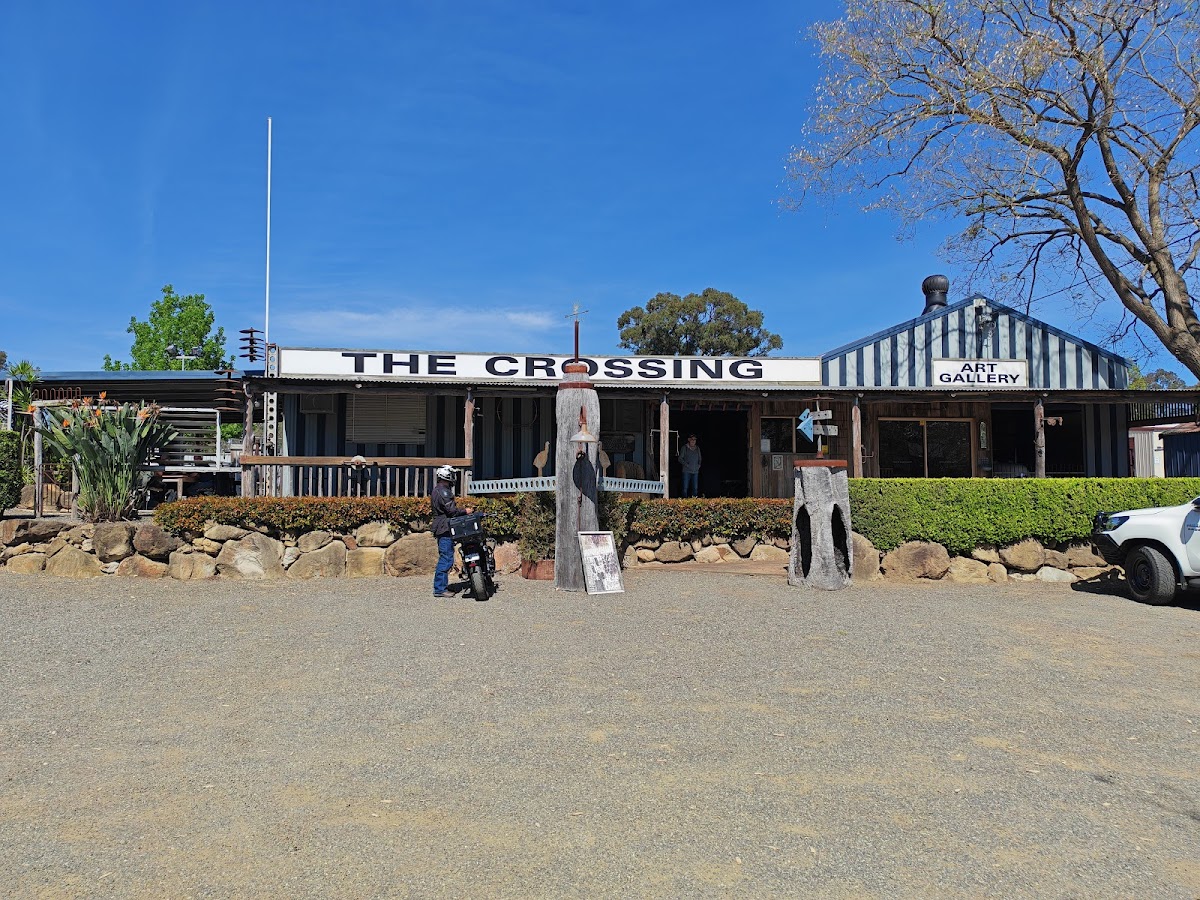 The Crossing Art Gallery Cafe Photo 4