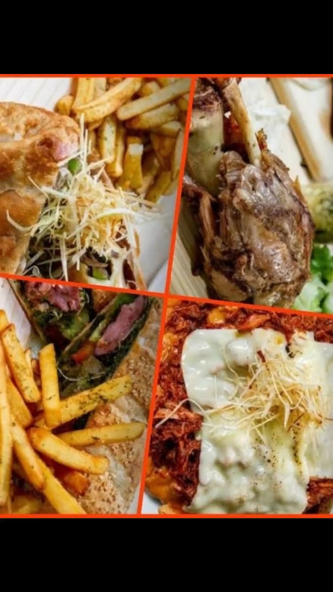 La Vaca Puerca Grill, Salads & Pasta Photo 2