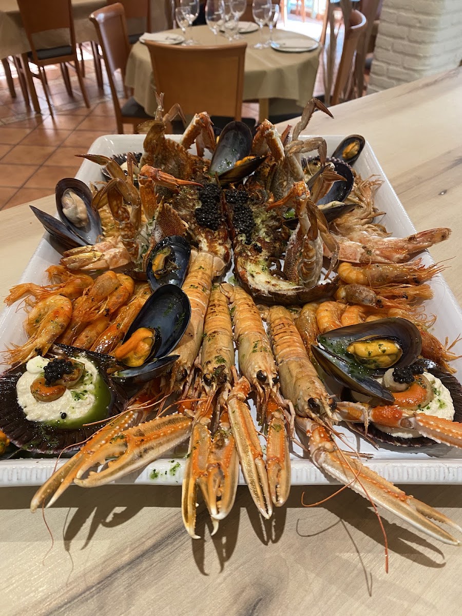 CAN TABARES RESTAURANT PUERTO Photo 6
