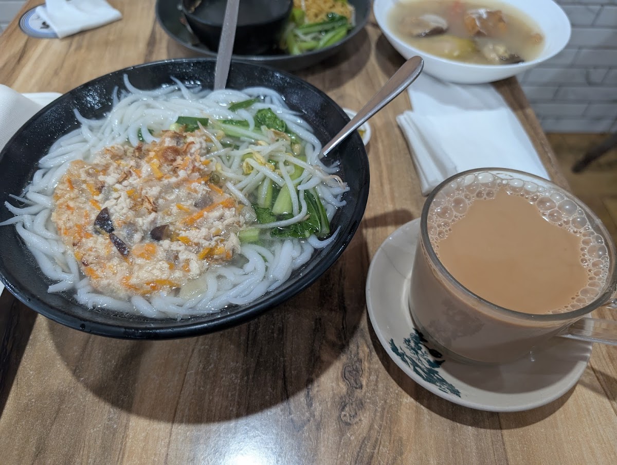 Enak Kopitiam Photo 4