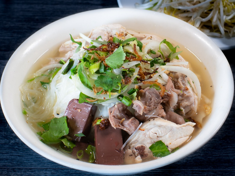 Hoa Tran Restaurant Photo 3