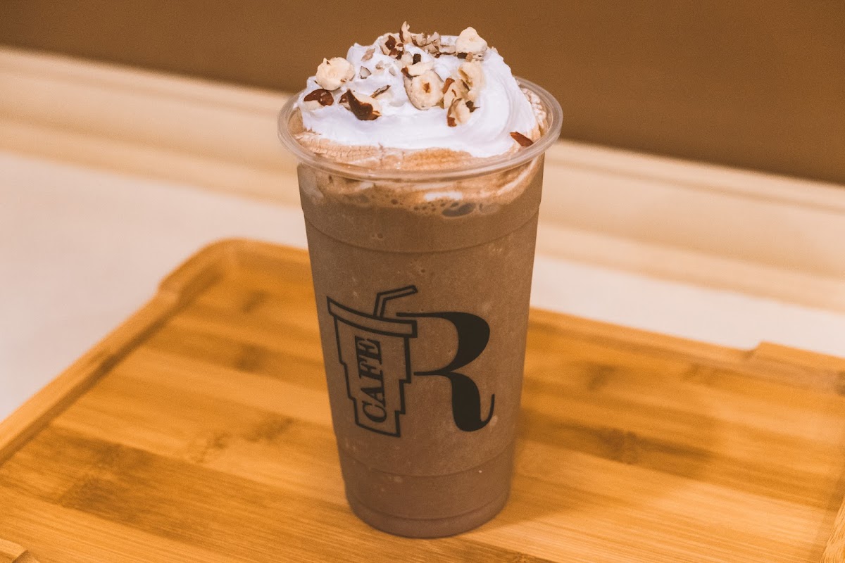 R Cafe Photo 7