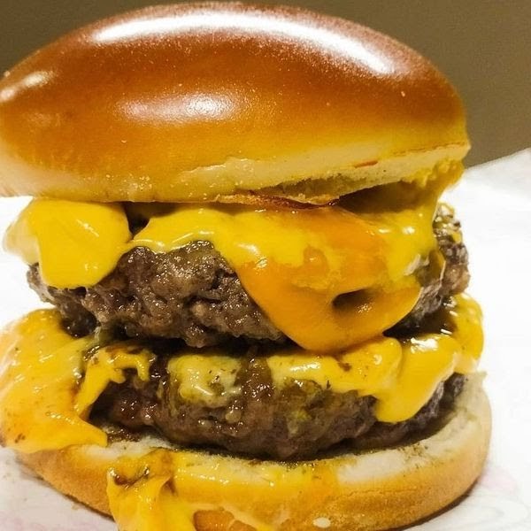 99 House Burguer Photo 3
