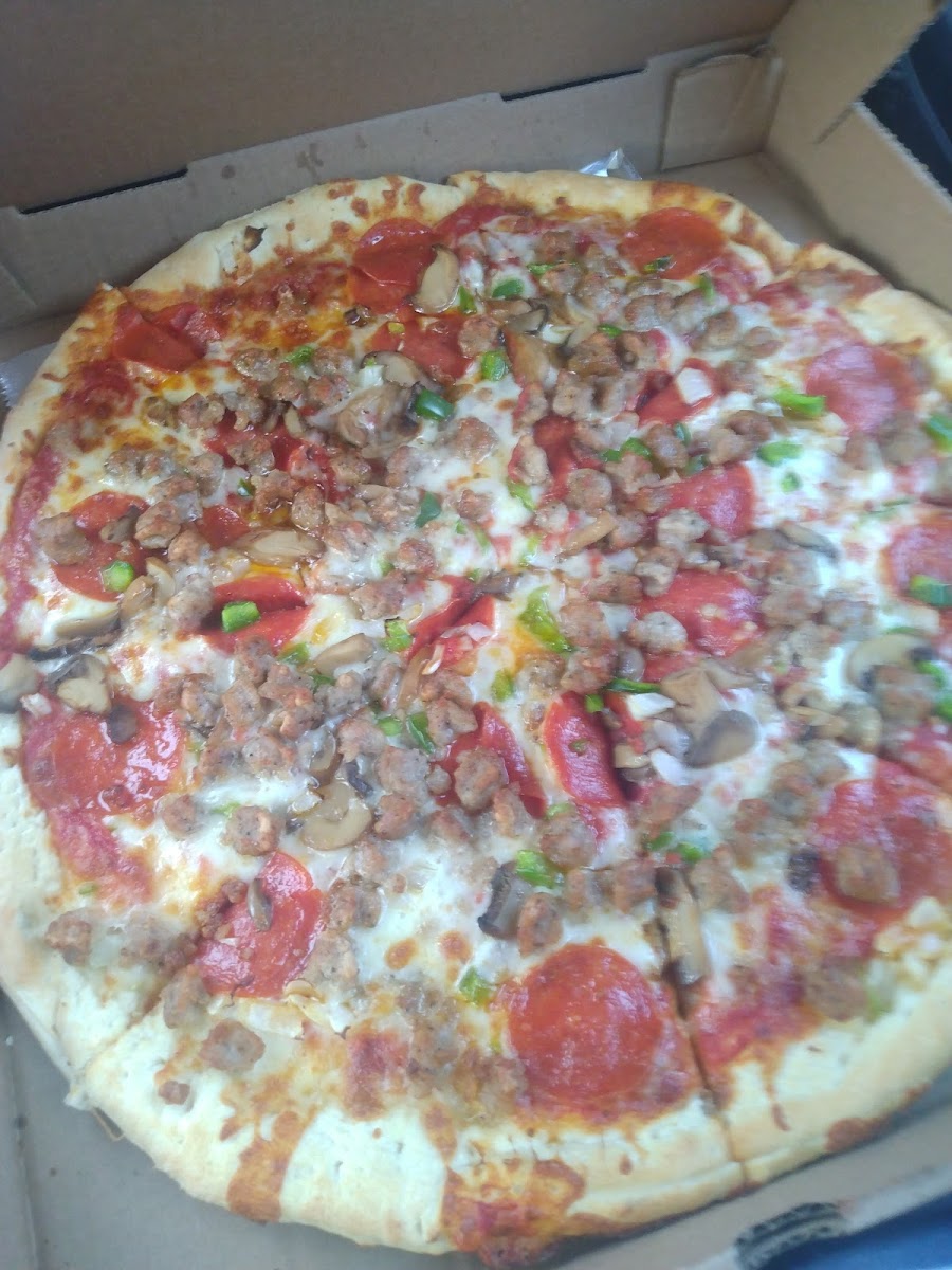 Charley's Pizza Parlor Photo 7
