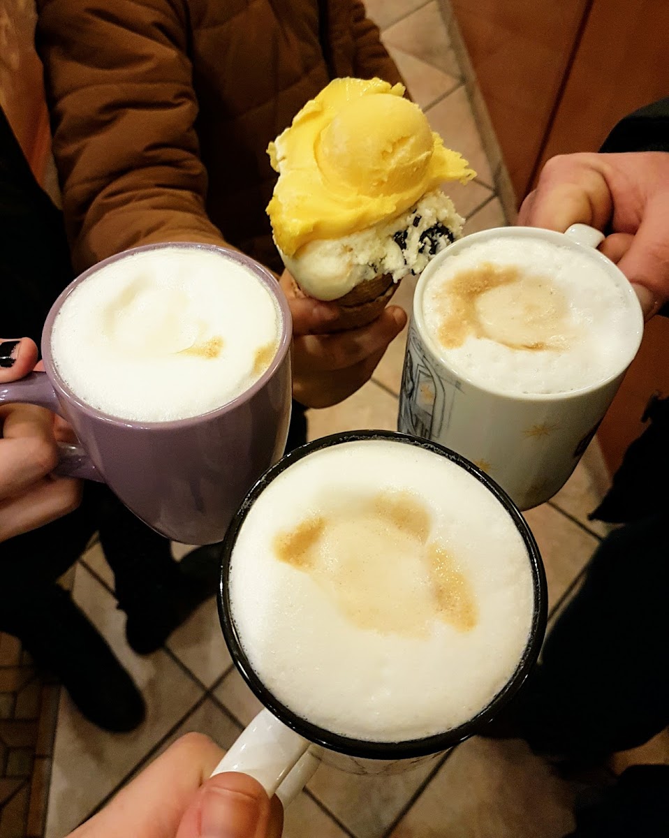 Eiscafe La Gondola Photo 8