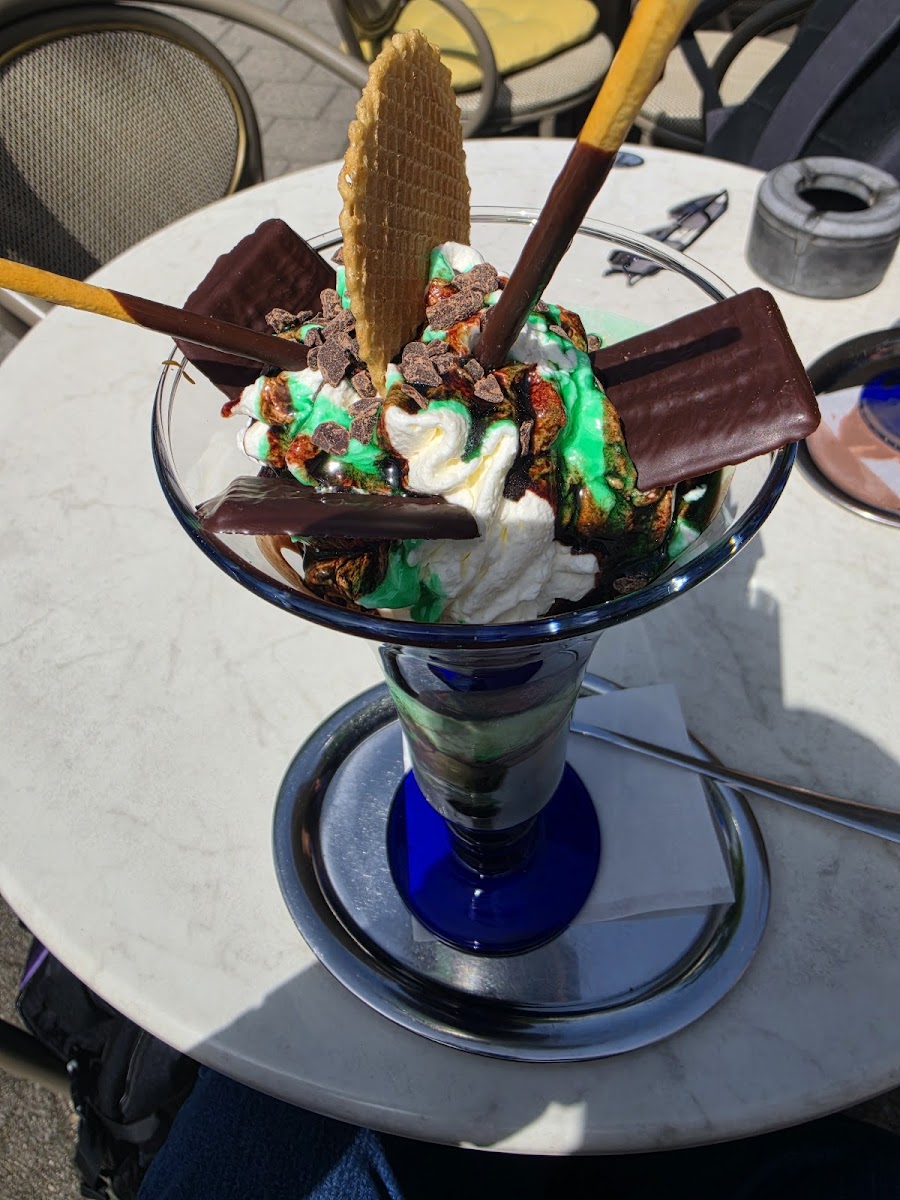 Eiscafe Marino Photo 3